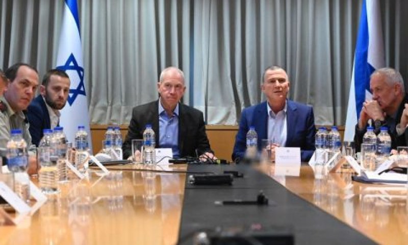 כינוס הוועדה בקריה [צילום: אריאל חרמוני]