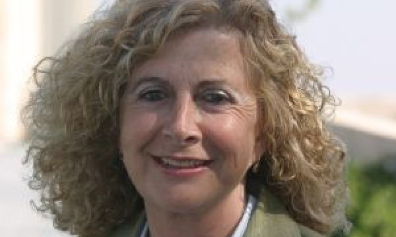 אראלה גולן, יו"ר השלוחה החברתית של תנועת אומ"ץ