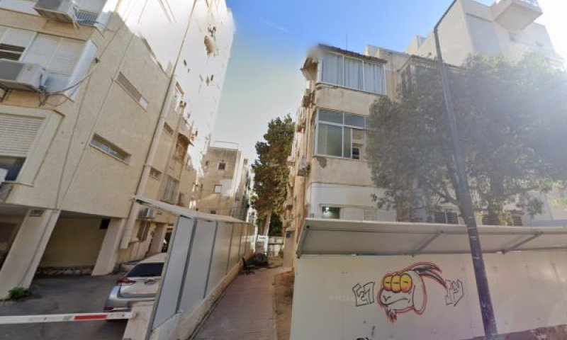 בזל 21 תל אביב [צילום: סטריט וויו]