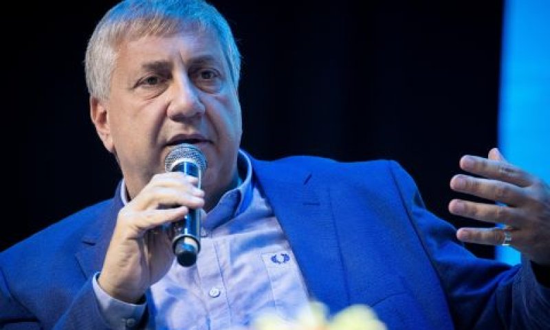יעקב ברדוגו. התכונית תעבור לפורמט חדשות [צילום: יונתן זינדל, פלאש 90]