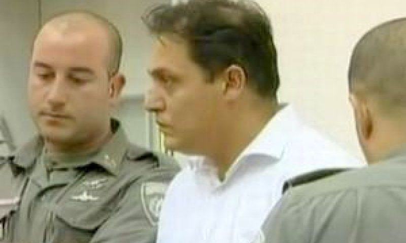 דודו ואנונו. "גירסתו אינה גירסה" [צילום: מן הטלוויזיה]