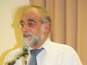 רותם. דמוקרטיה מתגוננת