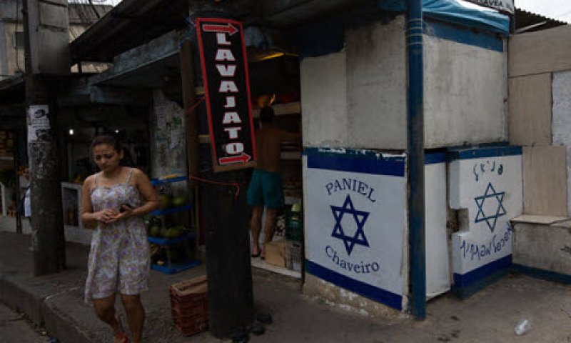 ליווי אישי [צילום: נתי שוחט]