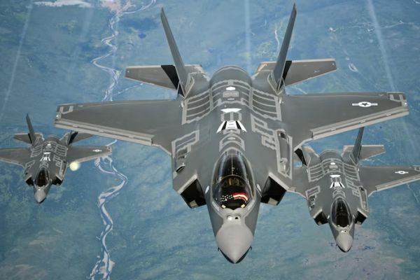 F35A. כושר לנשיאת פצצה גרעינית [צילום: משרד ההגנה האמריקני]