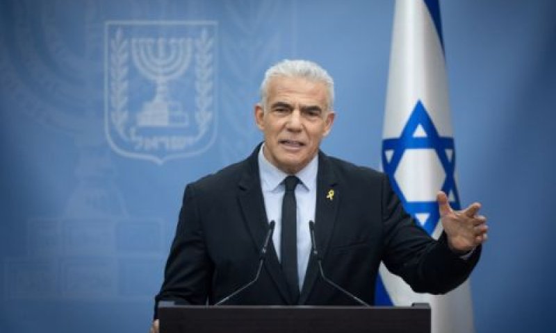 לפיד. יקבל את ההצעה? [צילום: יונתן זינדל/פלאש 90]