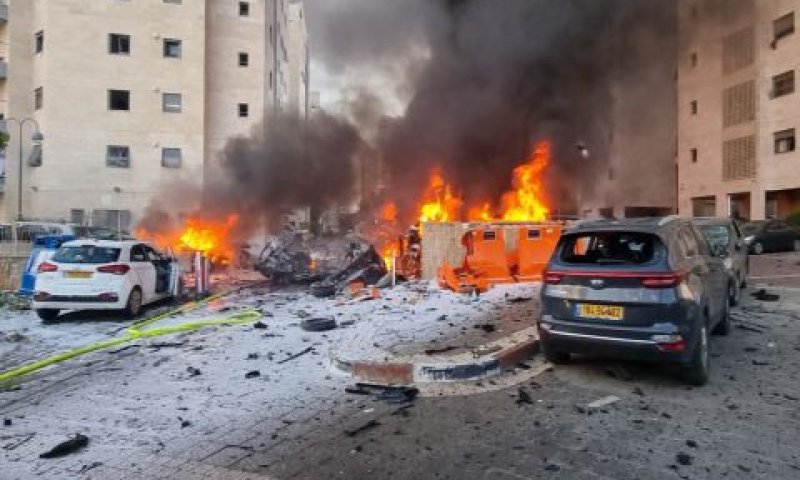 אשקלון. בקו האש [צילום: אדי ישראל/פלאש 90]