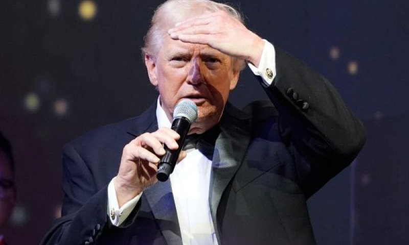 טראמפ. נאבק למען שמירת סמכויות הנשיא [צילום: אלכס ברנדון/AP]
