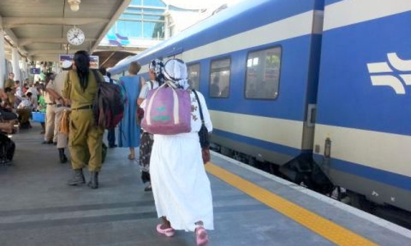 דגש על השירות לנוסעים [צילום: פלאש 90]