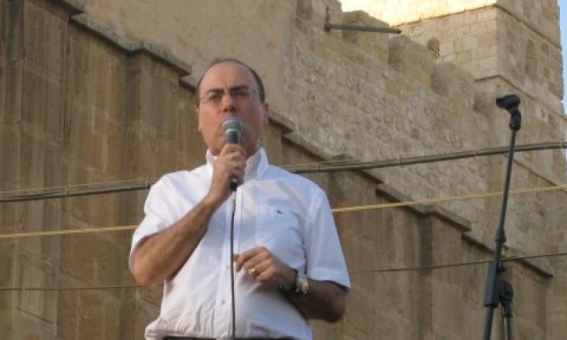 השר סילבן שלום אתמול בחברון [צילום: מועצת קריית ארבע חברון]