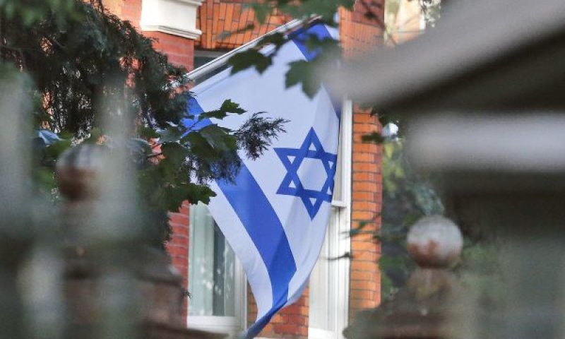 השגרירת בלונדון [צילום: פרנק אוגשטיין/AP]