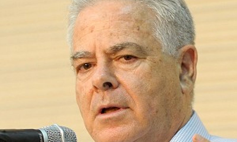 סנה בכנס היסוד של ישראל חזקה [צילום: ישראל הדרי]