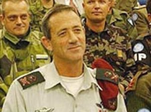האלוף בני גנץ ימונה למפקד מז"י