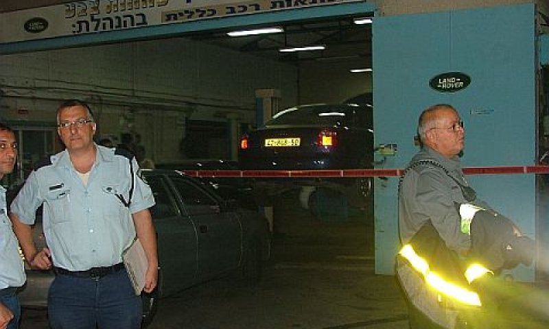 תאונה או עבירה? [צילום: פקד חנן פרץ (משטרת תל אביב)]