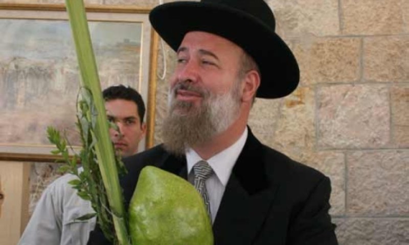 הרב יונה מצגר