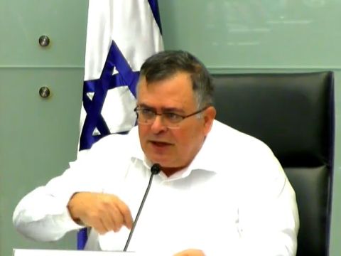ביטן. סתם עושים מסיבת עיתונאים? [צילום: שידורי הכנסת]