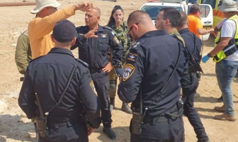 כוחות המשטרה בזירת החילוץ [צילום: דוברות משטרת ישראל]