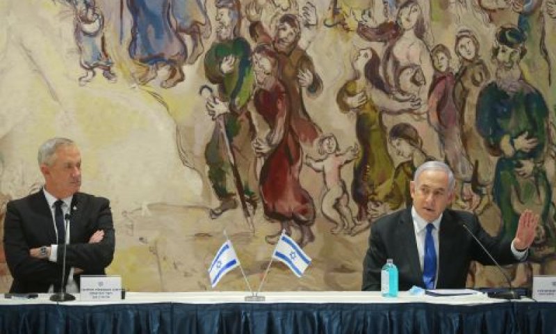 קיצוץ נרחב מכספי ציבור [צילום: אלכס קולומייסקי, פלאש 90]