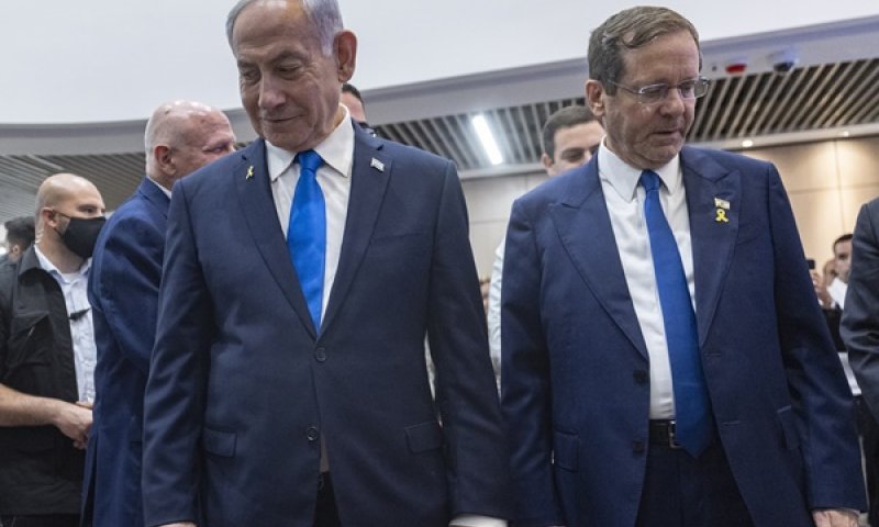 נתניהו, הרצוג. מגעים טרום הכרעה בבקשה לחנינה [צילום: פלאש 90]