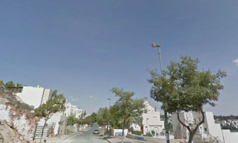 בנייה ברחוב האוזנר [צילום: סטריט וויו]