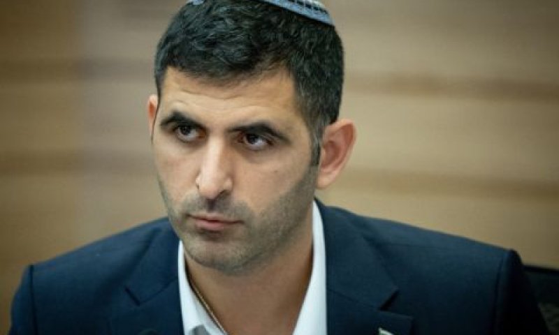 קרעי. "הארץ - שופר הסתה של אויבי ישראל" [צילום: יונתן זינדל/פלאש 90]