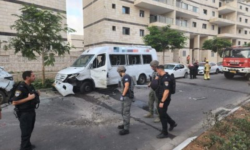 אשקלון. בנתיב הרקטות מעזה [צילום: דוברות המשטרה]