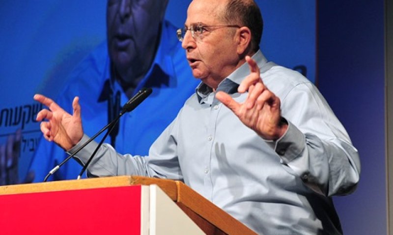 יעלון. עוקץ את ארדן [צילום: אריאל חרמוני, משרד הביטחון]