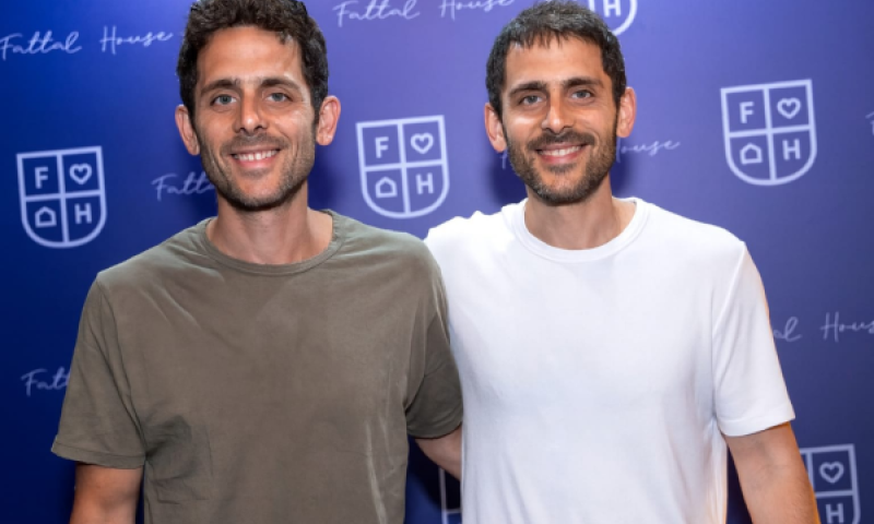 נדב ואסף [צילום: באדיבות רשת מלונות פתאל]