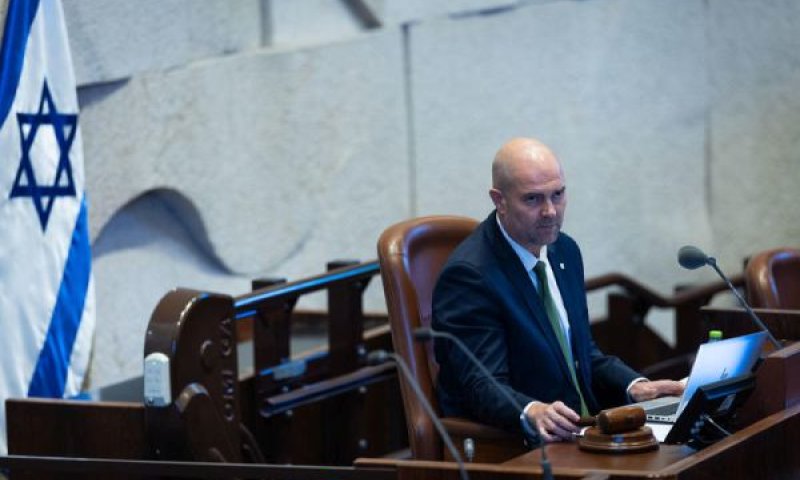 אוחנה. מי שמכבד - יכובד [צילום: יונתן זינדל/פלאש 90]