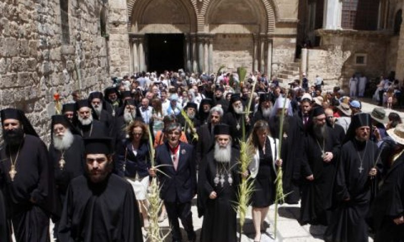 פולחן דתי של הכנסייה היוונית [צילום: פלאש 90]
