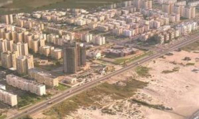 תצלום אוויר של קרית ים [צילום: משה מילנר/לע"מ]
