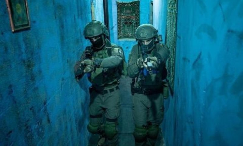 חיילים בפעילות מבצעית [צילום: דובר צה''ל]