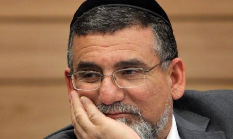 יו"ר ועדת האתיקה, ח"כ יצחק וקנין [צילום: מרים אלסטר/פלאש 90]