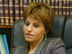 איציק. ינון עושה רושם טוב