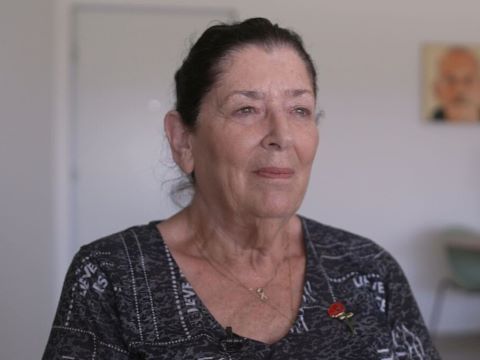 אסנת פרי [צילום: גדי בר ציון]