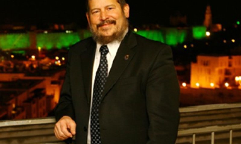 לופוליאנסקי. תרומות ליד שרה