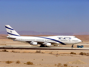 מתבסס: בואינג 400-747