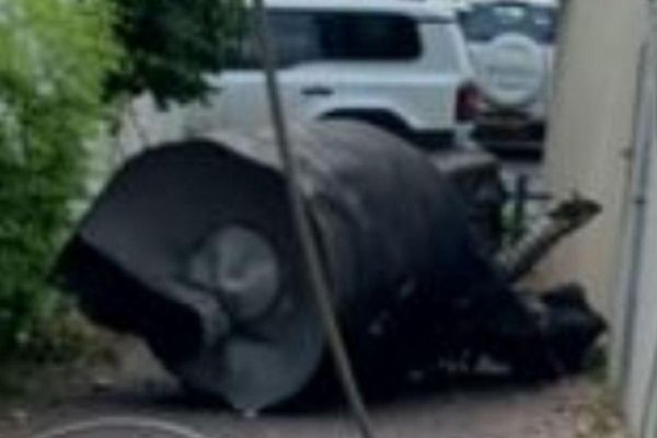נפילת שברי טיל ברמת השרון [צילום: לפי סעיף 27א' לחוק זכויות יוצרים]