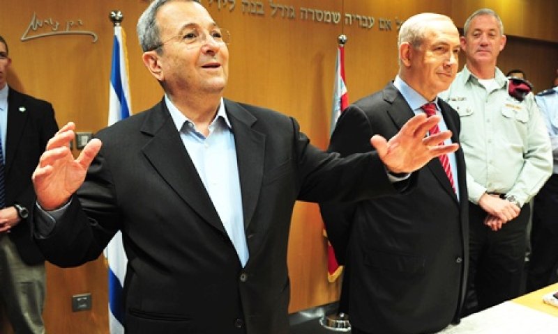 ברק. מפנה מקום להנהגה חדשה [צילום: משרד הביטחון]