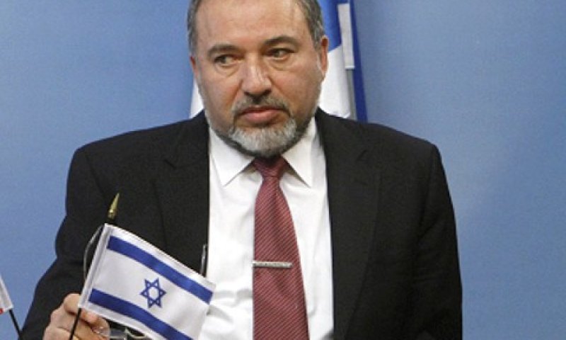 ליברמן. חשש מפני מדרון חלקלק [צילום: פלאש 90]