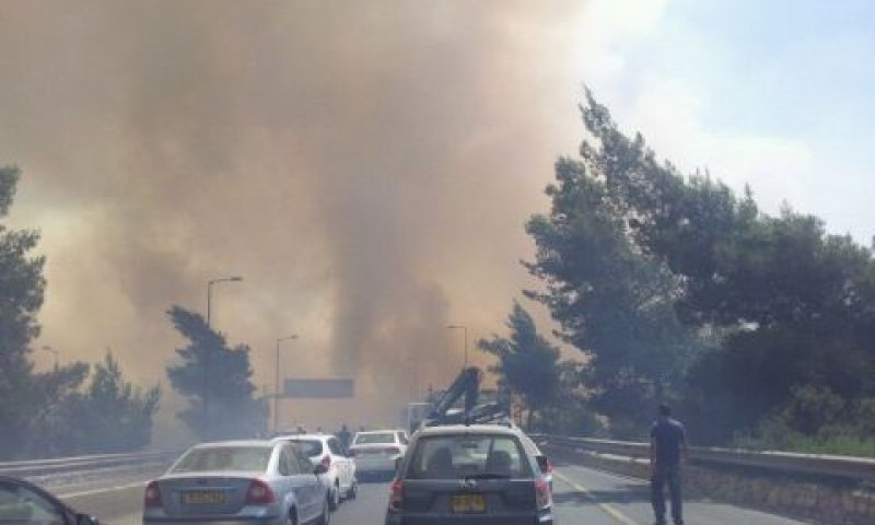 השריפה במבואות ירושלים [שמואל בן ישי - סוכנות הידיעות "חדשות 24"]