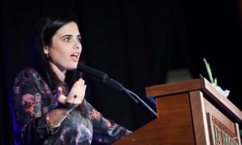 שקד. אין ציווי [צילום: פלאש 90]
