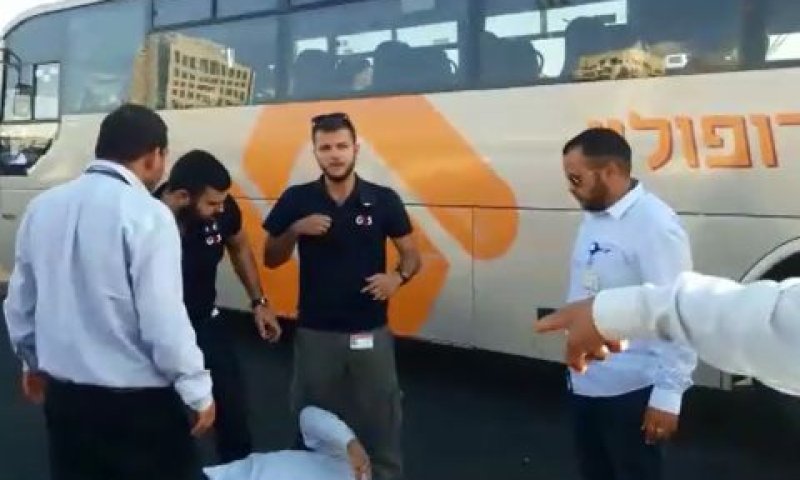 הנהג שרוע על הארץ