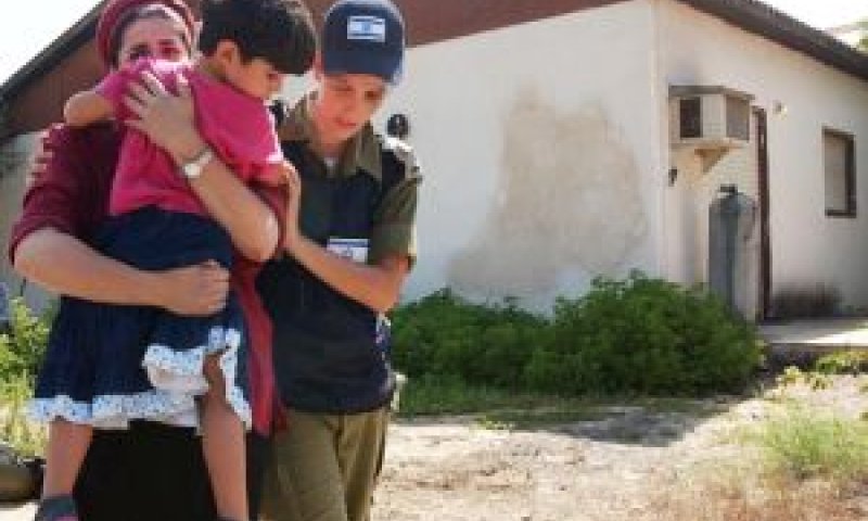 הכסף נועד לרכישת בית [צילום: פלאש 90]