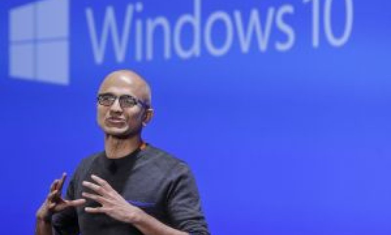 הנה היא באה - Windows 10. סטיה נדלה, מנכ"ל מיקרוסופט [צילום: AP]