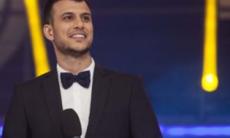 אסי עזר. תכנים אישיים [צילום: פלאש 90]