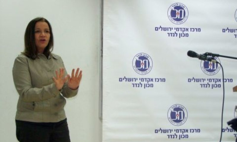 יחימוביץ' במכון לנדר. "יודעת שהחרדים הם ציבור שרוצה לעבוד" [צילום: יח"צ]