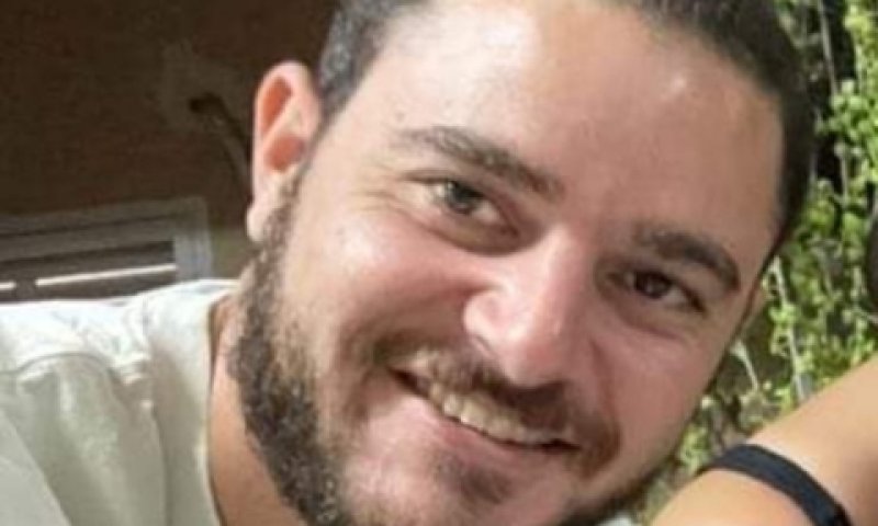 כהן ז"ל. בצוות ההפעלה של הכדור הפורח [צילום: באדיבות המשפחה]