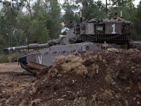 טנק בגבול לבנון [צילום: אייל מרגולין, פלאש 90]