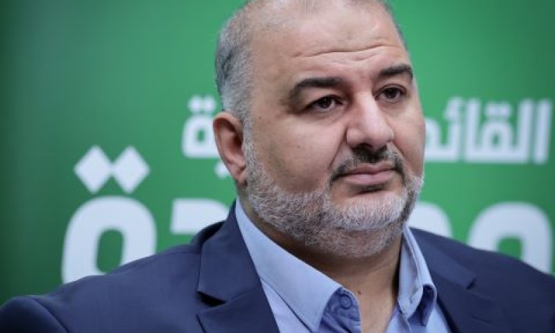 מנסור עבאס. גינה מתקפה כנגד אזרחים חפים מפשע [צילום: נועם רבקין פנטון/פלאש 90]