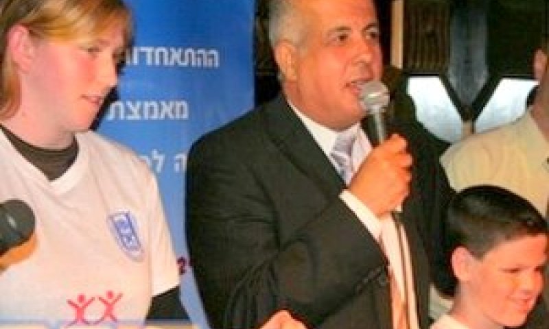 אבי לוזון, היום בהגרלת חצי גמר הגביע [צילום: תומר גבאי/ONE]